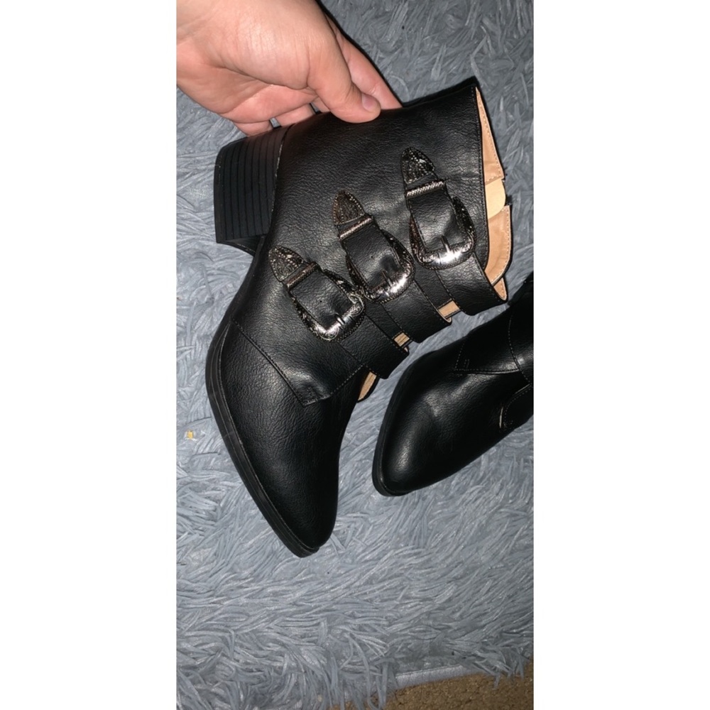 Western style rocker booties